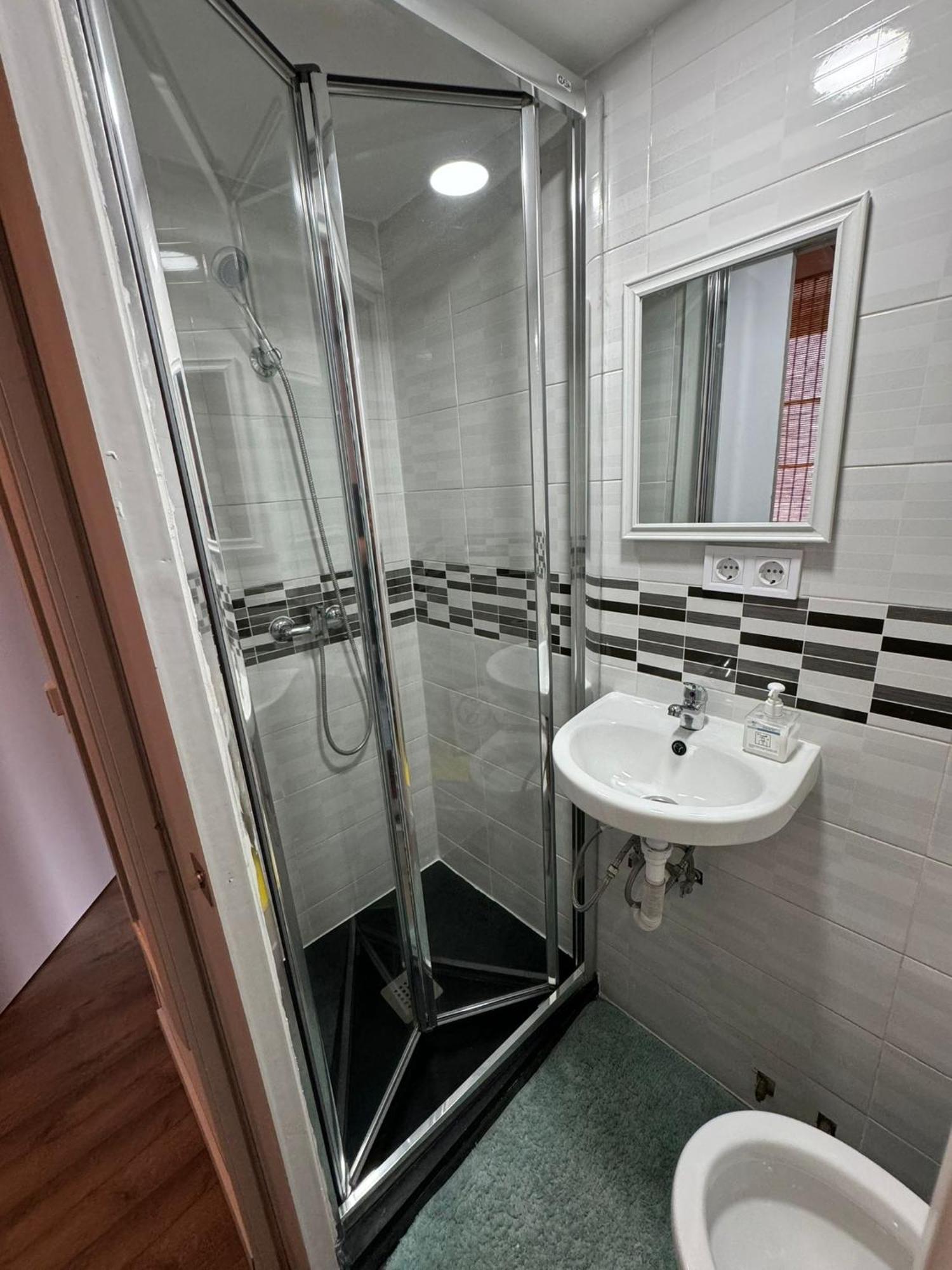 Alanta Apartments Madrid Eksteriør bilde